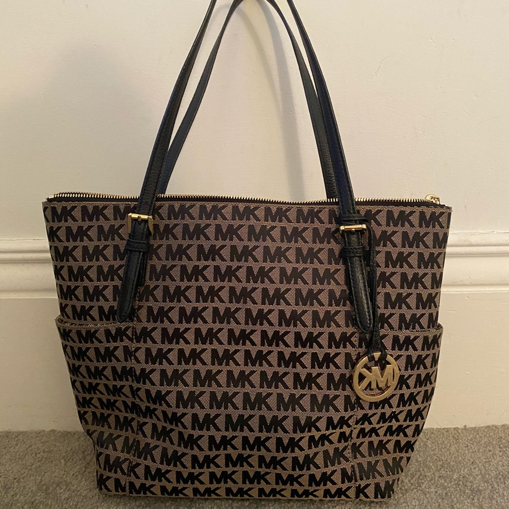 Michael Kors bag